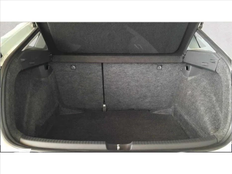 NIVUS 1.0 200 TSI TOTAL FLEX COMFORTLINE AUTOMÁTI