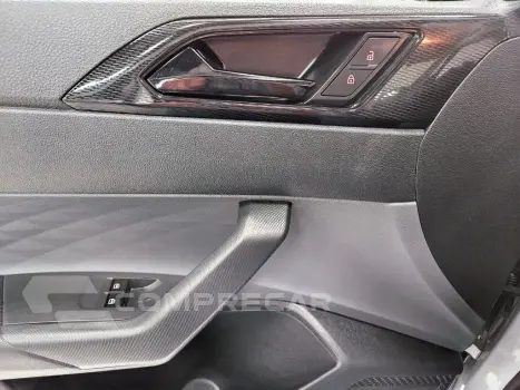 Polo Track 1.0 Flex 12V 5p