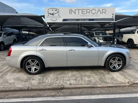 300 C 5.7 Hemi Sedan V8 16V