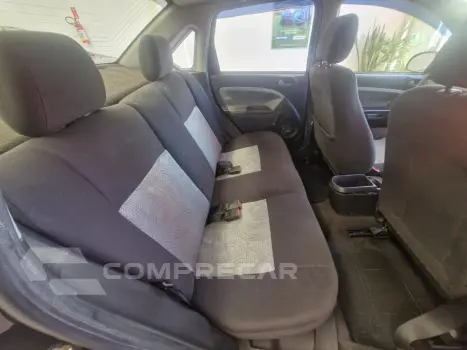 FIESTA 1.6 MPI Class Sedan 8V