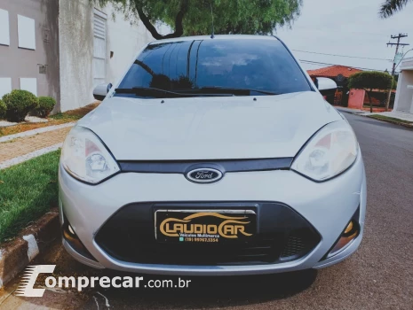 FIESTA 1.6 MPI Class Sedan 8V