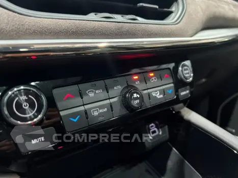 COMMANDER 1.3 T270 TURBO FLEX OVERLAND AT6
