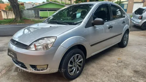 FORD FIESTA 1.0 MPI Sedan 8V 4 portas