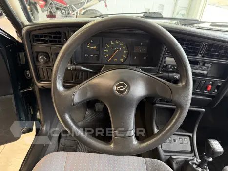 MONZA 2.0 EFI GL 8V