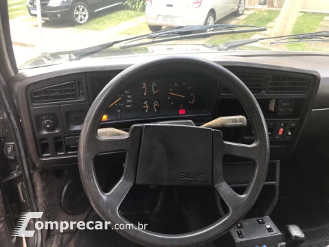 CHEVROLET MONZA 1.8 Sl/e 8V 2 portas