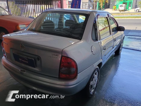 Classic Life 1.0 Sedan