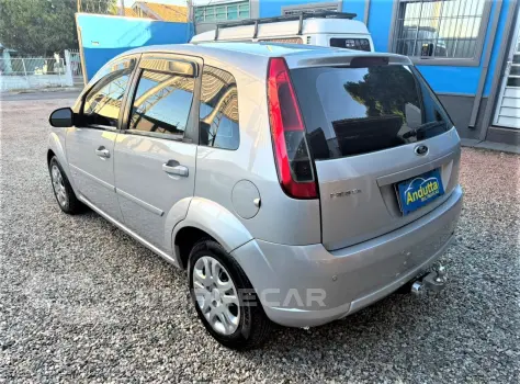 Fiesta Hatch 1.6 4P SE FLEX