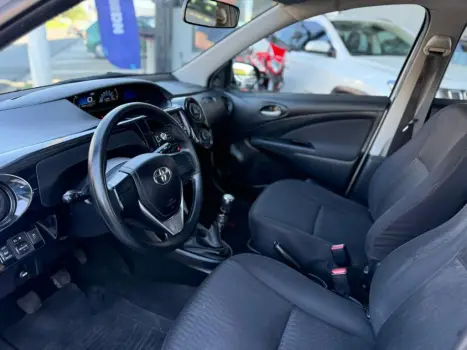 ETIOS X Sedan 1.5 Flex 16V 4p Mec.