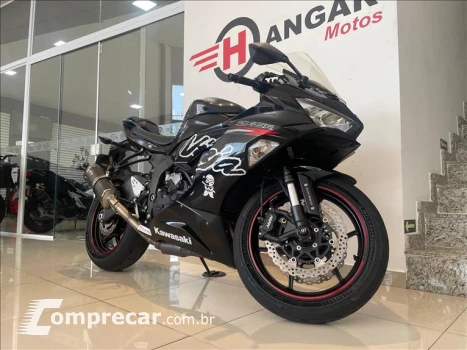 NINJA ZX-6R 636