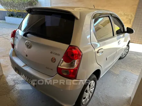Etios Hatch 1.5 16V 4P FLEX XS AUTOMÁTICO