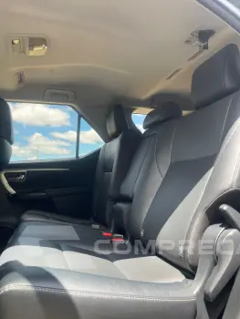 HILUX SW4 2.8 D-4d Turbo Diamond 7L 4X4