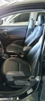 TRACKER 1.2 Turbo Premier