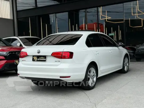 JETTA 2.0 TSI HIGHLINE 211CV GASOLINA 4P TIPTRONIC