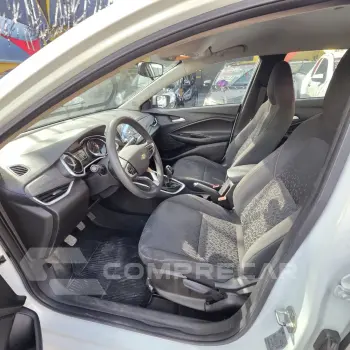 ONIX SEDAN Plus LT 1.0 12V Flex 4p Mec.