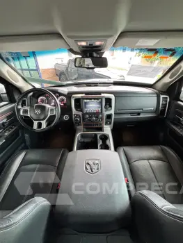 CLASSIC LARAMIE 5.7 CD V8 4X4 Aut.
