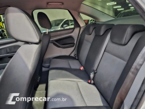 Focus Sedan 2.0 16V/2.0 16V Flex 4p Aut.