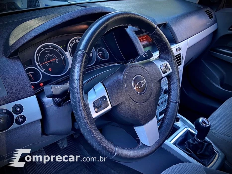 VECTRA 2.0 MPFI Elegance 8V