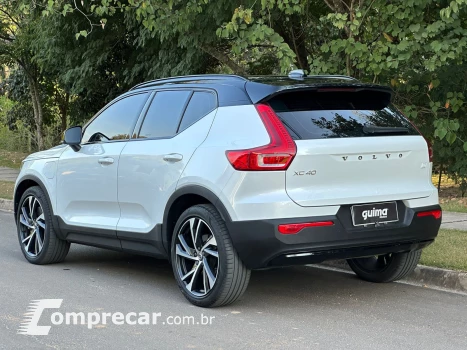 XC40 1.5 T5 Hybrid R-design FWD Geartronic