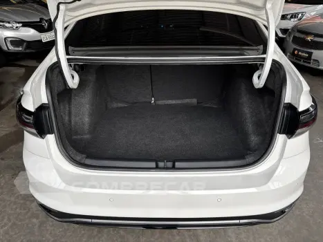 VIRTUS Exclusive 250TSI 1.4 Flex 16V Aut