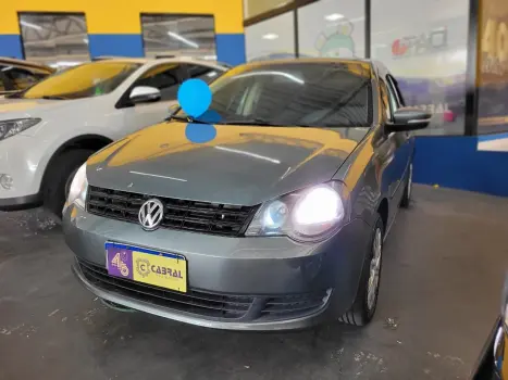 Volkswagen Polo Sedan I MOTION  1.6 Total Flex  4p 4 portas