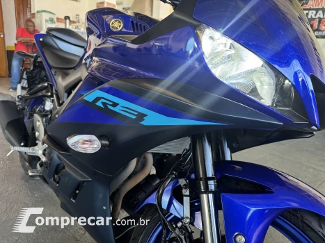 YZF R-3