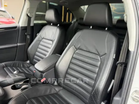 JETTA 2.0 TSI HIGHLINE 211CV GASOLINA 4P TIPTRONIC