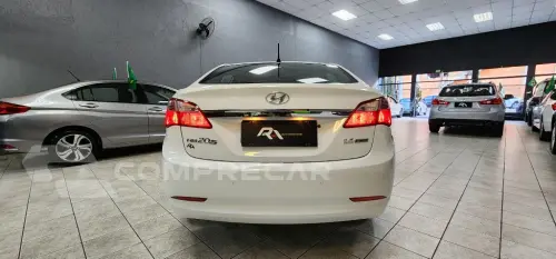 HB20S Premium 1.6 Flex 16V Mec. 4p