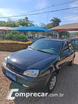 FORD Fiesta Street 4 portas