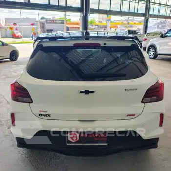 ONIX HATCH RS 1.0 TB 12V FLEX 5P AUT.