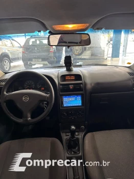ASTRA 2.0 MPFI Advantage 8V