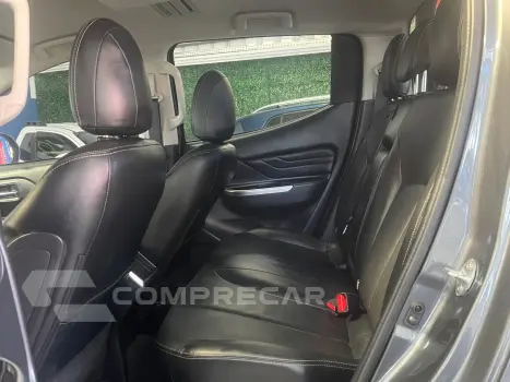 L200 TRITON 2.4 16V TURBO DIESEL SPORT HPE-S CD 4P 4X4 AUTOM