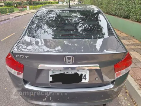 CITY 1.5 LX Sedan 16V