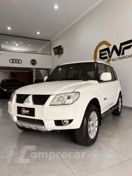 Mitsubishi Pajero TR4 2.0/ 2.0 Flex 16V 4x4 Aut. 4 portas