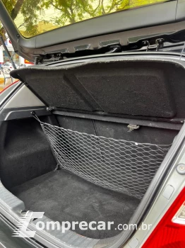 i30 2.0 16V 145cv 5p Aut.