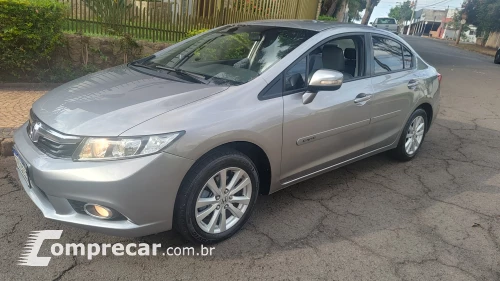 Honda CIVIC 2.0 LXR 16V 4 portas