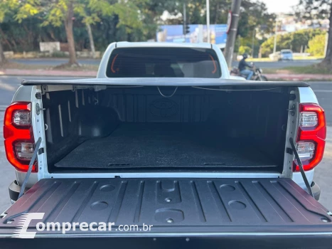 Hilux 2.8 D-4D Turbo Diesel Cd Srx 4X4 Automático
