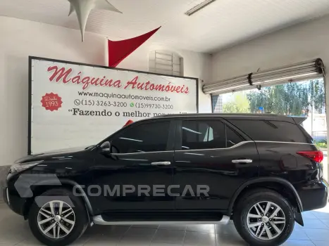 HILUX SW4 2.8 D-4d Turbo SRX 4X4