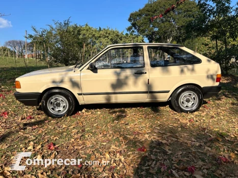 Gol 1000 (modelo antigo)