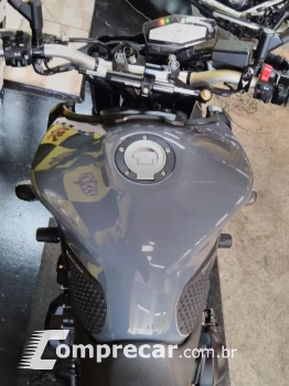 MT-09