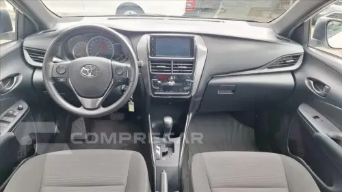 YARIS 1.5 16V FLEX XL MULTIDRIVE