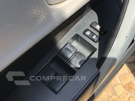 Corolla 1.8 Gli 16V Flex 4P Automático