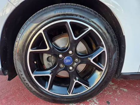 Focus TITA/TITA Plus 2.0  Flex 5p Aut.