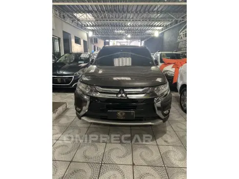 OUTLANDER 3.0 GT 4X4 V6 24V GASOLINA 4P AUTOMÁTICO