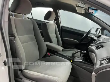 CIVIC - 1.8 LXL 16V 4P AUTOMÁTICO