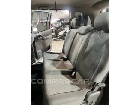 ZAFIRA 2.0 MPFI EXPRESSION 8V FLEX 4P AUTOMÁTICO