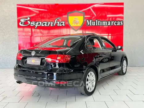 Jetta 2.0 Comfortline Flex 4P Tiptronic