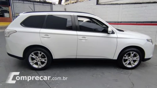 OUTLANDER 2.0 16V 160cv Aut.