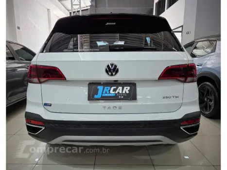 TAOS 1.4 250 TSI TOTAL FLEX HIGHLINE AUTOMÁTICO