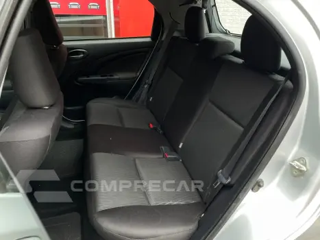 ETIOS 1.5 XS 16V FLEX 4P AUTOMÁTICO