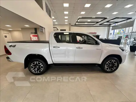 HILUX 2.8 D-4d Turbo CD SRX 4X4